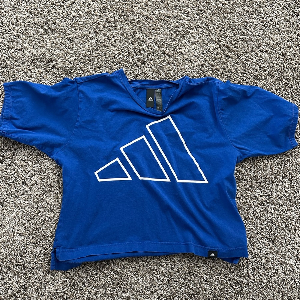 Adidas top